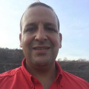 Meet your Posher, Elys daniel